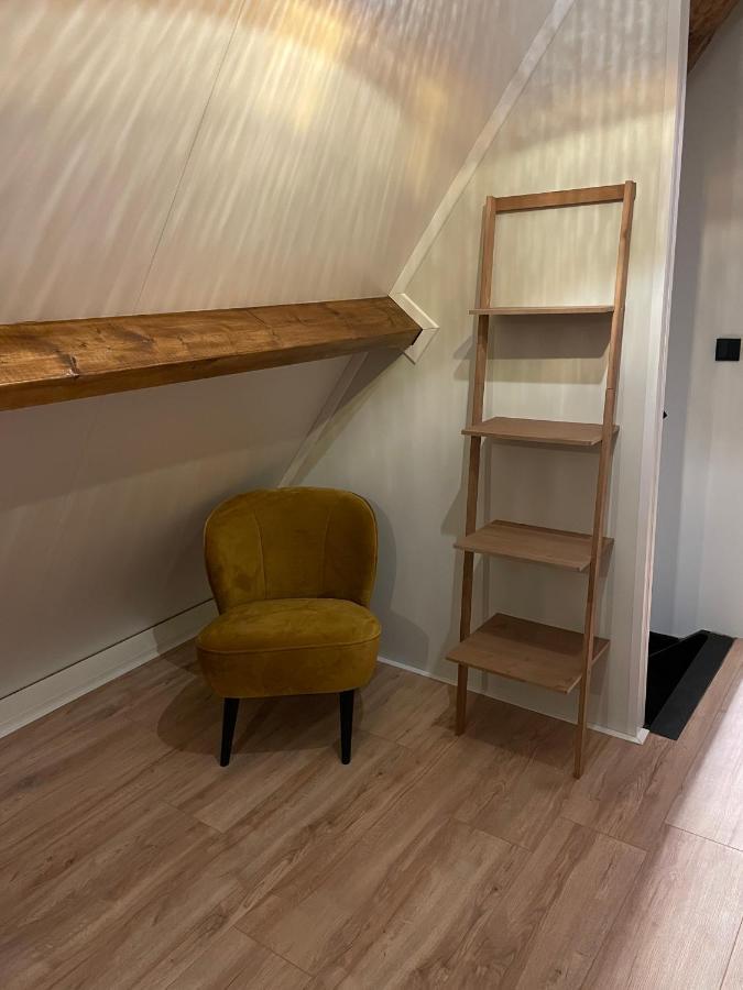 De Heerlykheid Wemeldinge, Vlak Bij Strand En Bos, Ruime Vakantiewoning Met Eigen Patio In De Karakteristieke Dorpsstraat Buitenkant foto